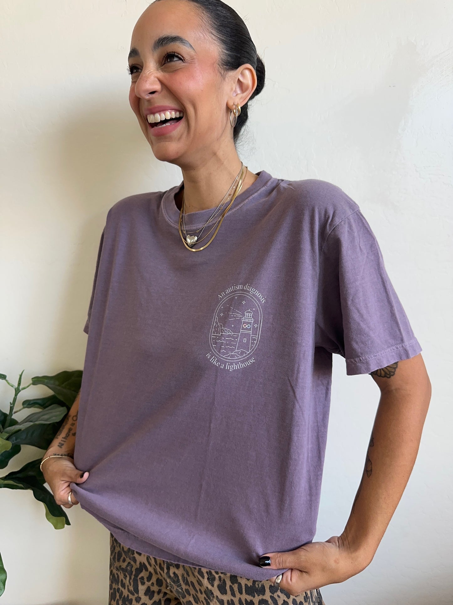 Lighthouse - Adult heavy weight t-shirt purple - Inclusive Neuroverse x Kaeli Compton